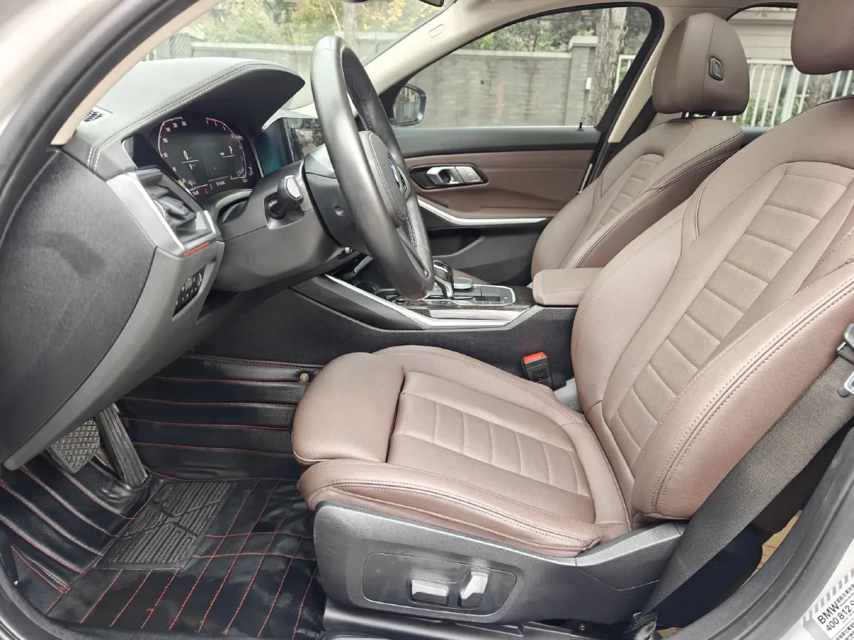 2020 BMW 3 Series 2.0T 184HP L4 8AT,autocango,china used car exporter,china ev exporter,chinese used car exporter,chinese used ev exporter