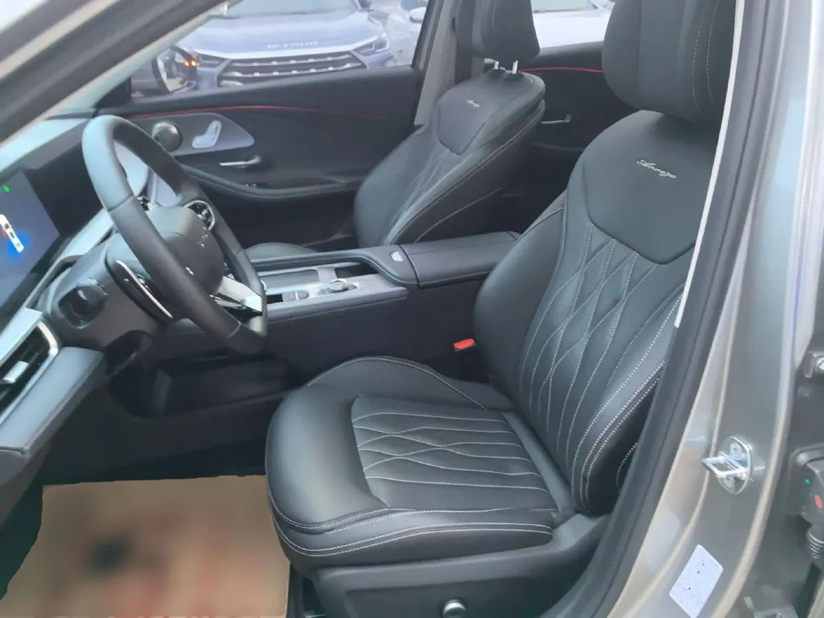 2022 Chery Arrizo 8 1.6T 197HP L4 7DCT,autocango,china used car exporter,china ev exporter,chinese used car exporter,chinese used ev exporter