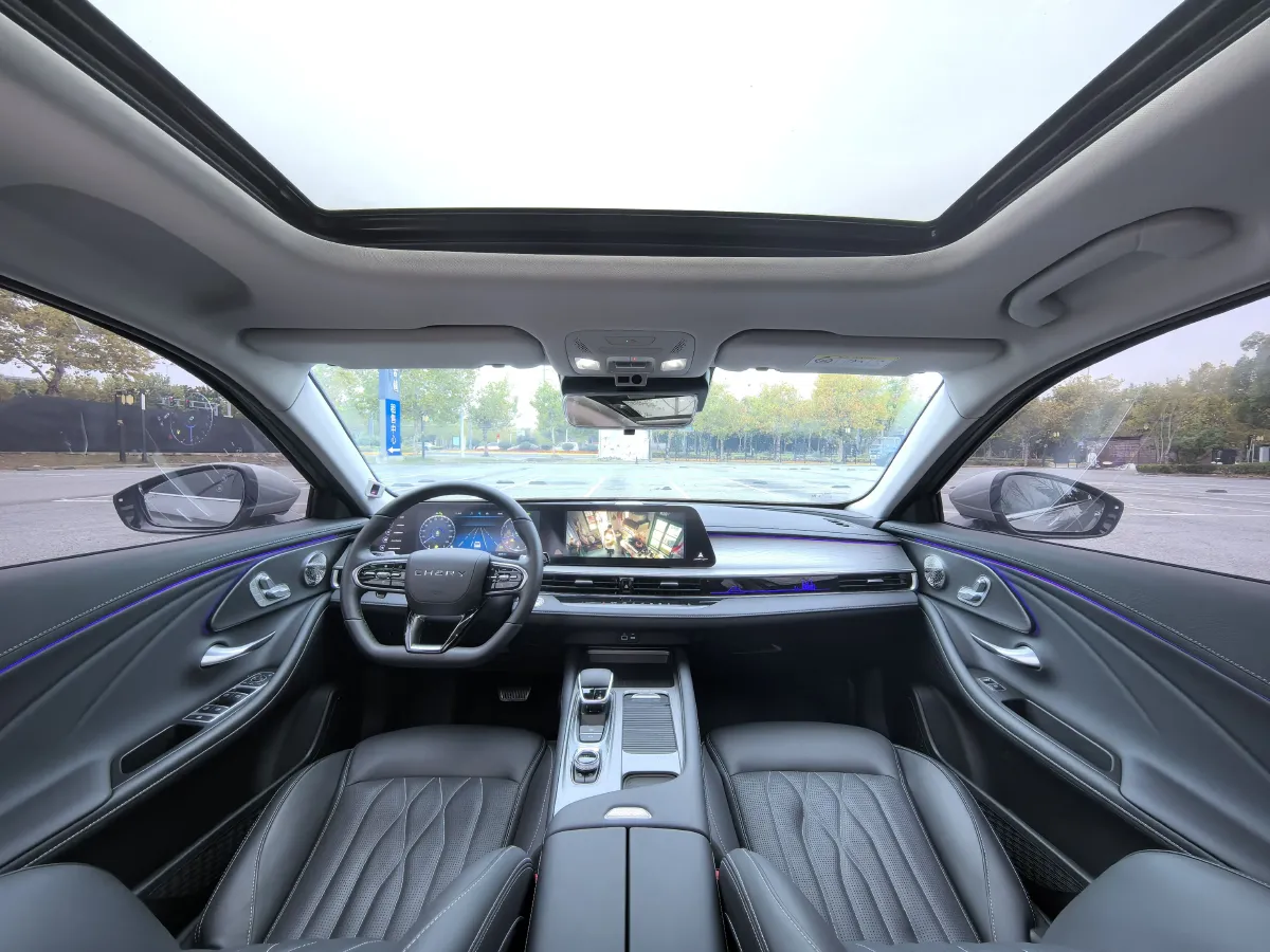 2022 Chery Arrizo 8 1.6T 197HP L4 7DCT,autocango,china used car exporter,china ev exporter,chinese used car exporter,chinese used ev exporter