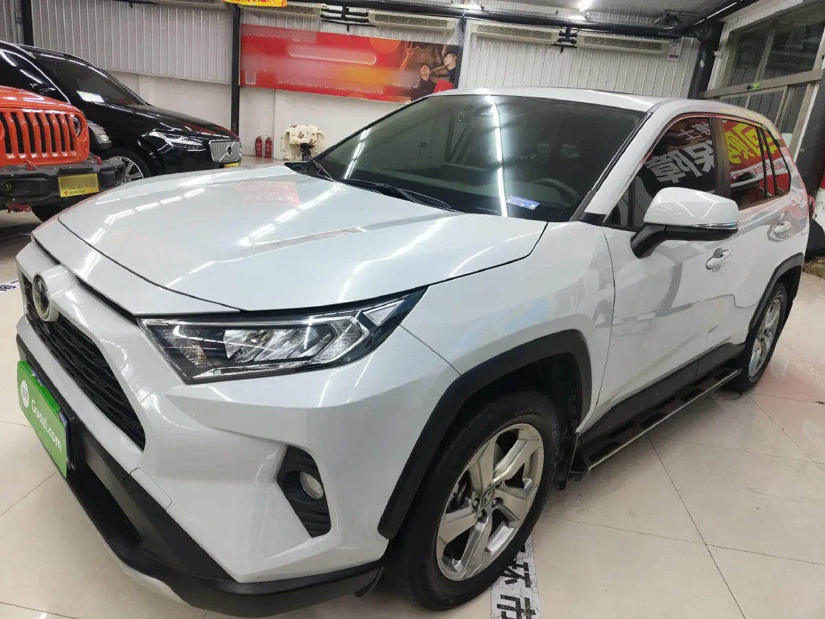2022 Toyota RAV4 2.0L 171HP L4 CVT,autocango,china used car exporter,china ev exporter,chinese used car exporter,chinese used ev exporter