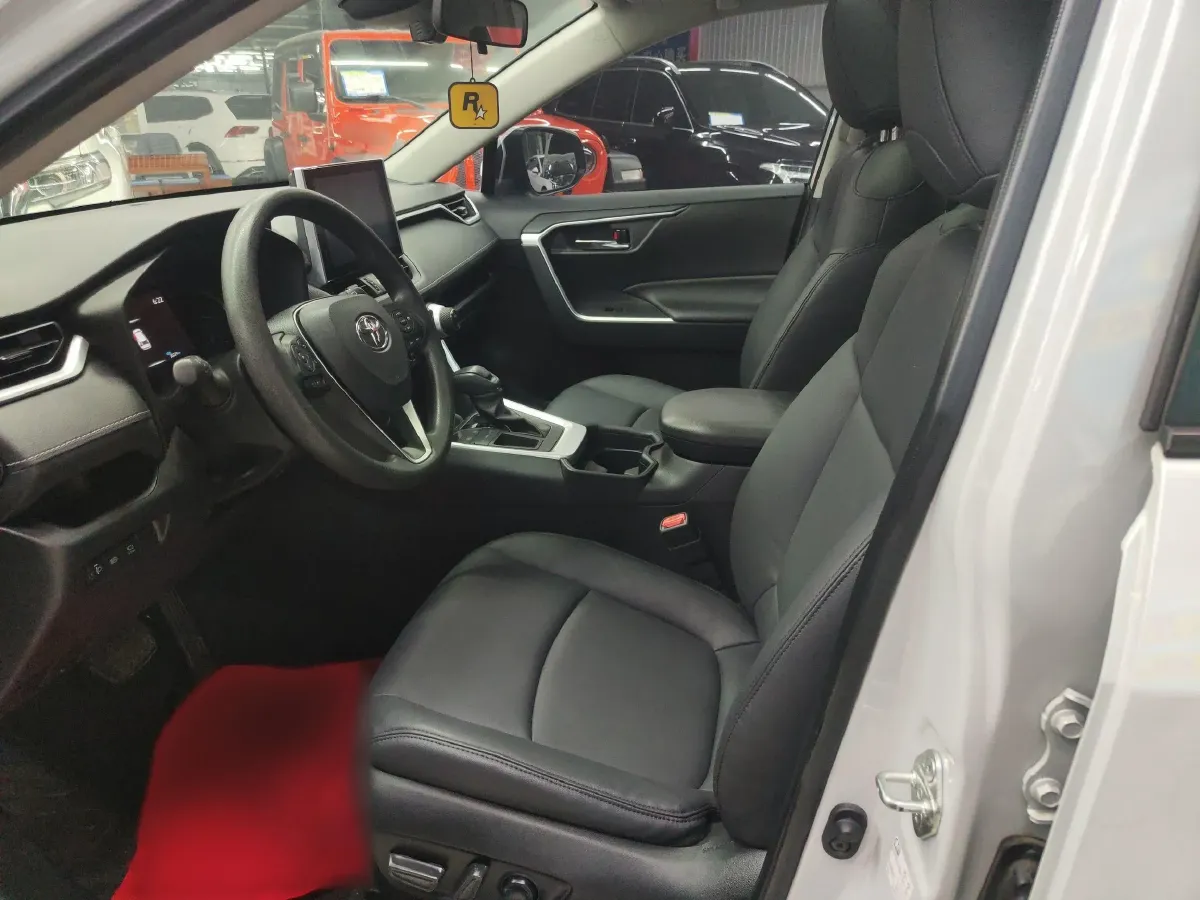 2022 Toyota RAV4 2.0L 171HP L4 CVT,autocango,china used car exporter,china ev exporter,chinese used car exporter,chinese used ev exporter