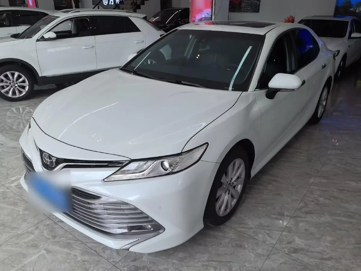 2019 Toyota Camry 2.0L 178HP L4 CVT
