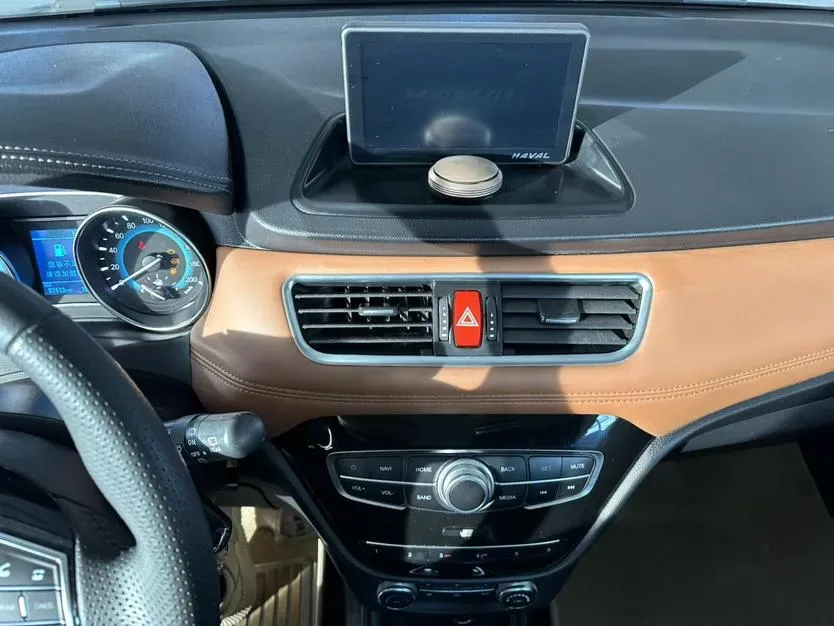 2015 Haval H1 1.5L 106HP L4 6AMT,autocango,china used car exporter,china ev exporter,chinese used car exporter,chinese used ev exporter