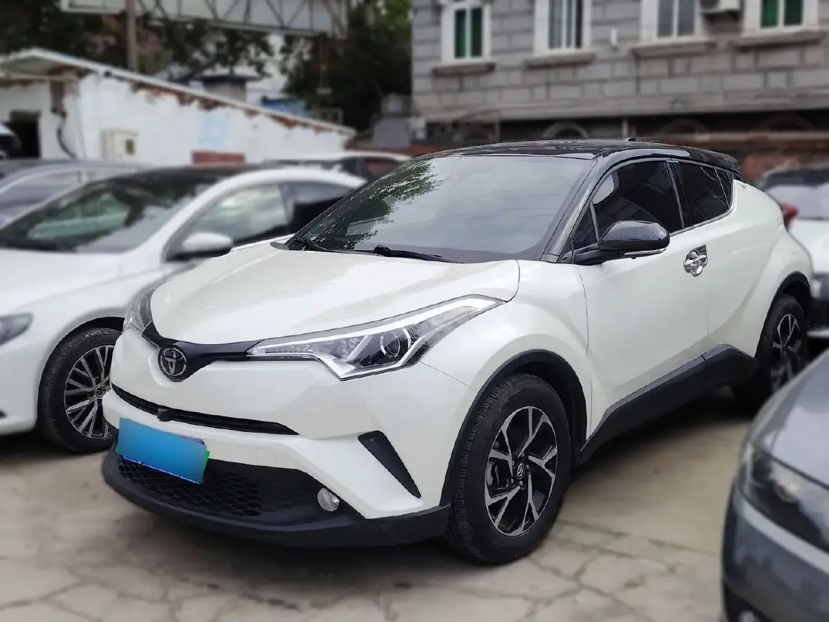 2020 Toyota C-HR 2.0L 171HP L4 CVT