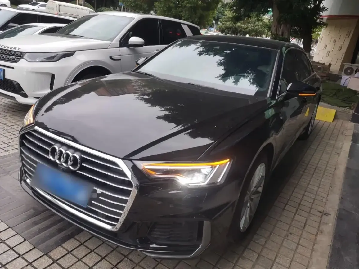 2022 Audi A6L 2.0T 224HP L4 7DCT