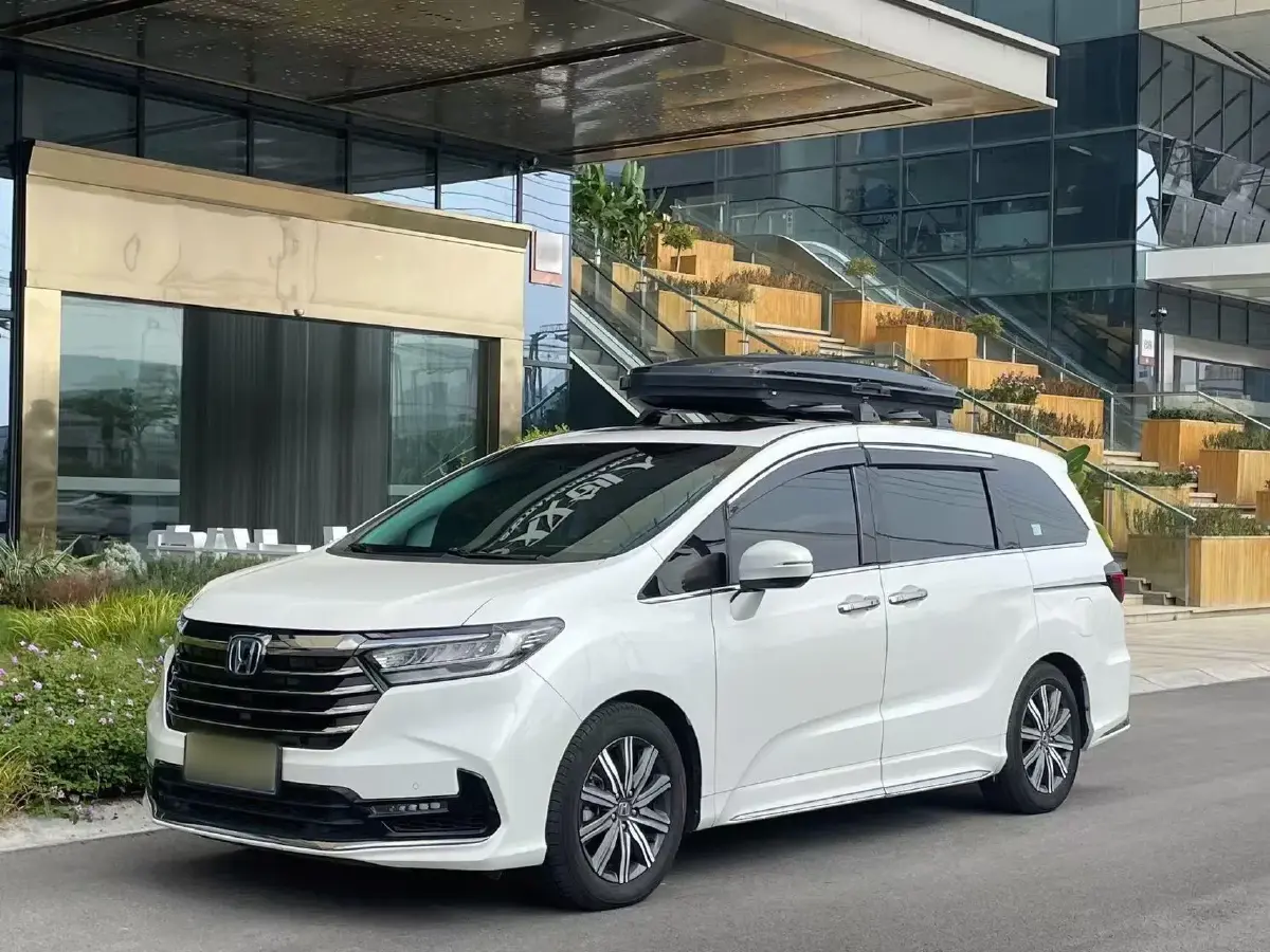 2022 Honda Odyssey 2.0L 146HP L4 E-CVT Hybrid