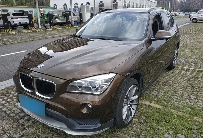 2015 BMW X1 2.0T 156HP L4 8AT