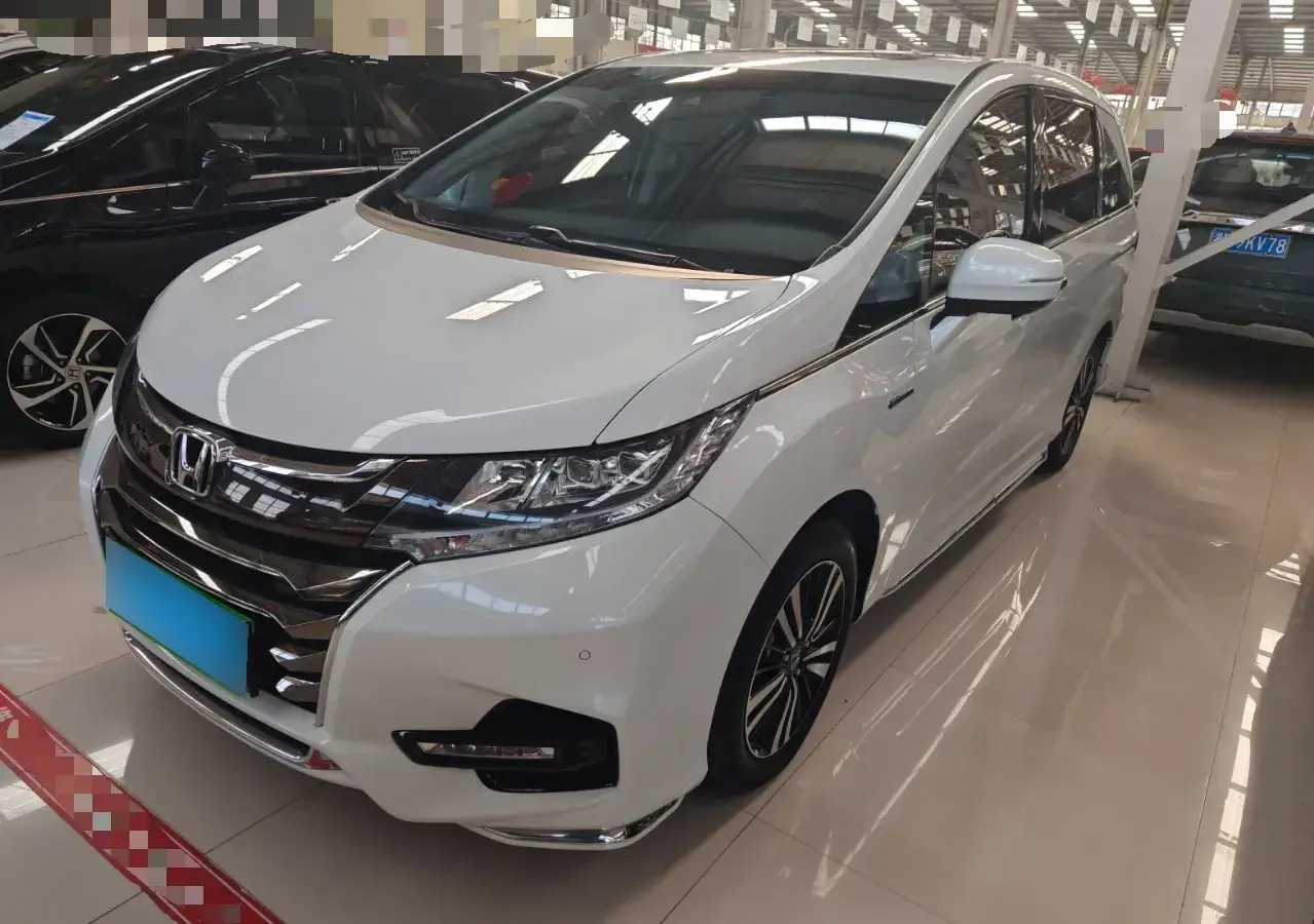 2021 Honda Odyssey 2.0L 146HP L4 E-CVT Hybrid