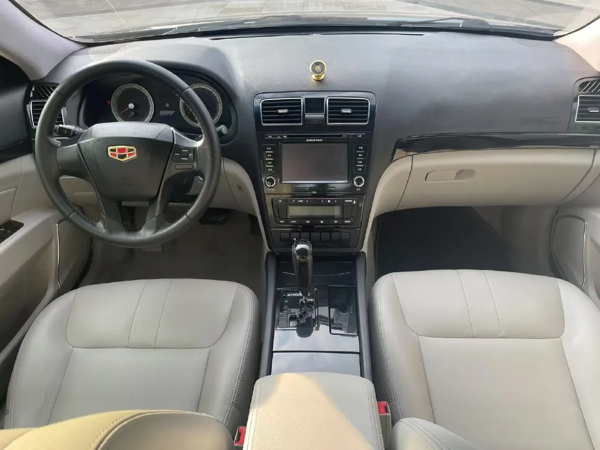 2015 Geely EC8 2.0L 141HP L4 6AT,autocango,china used car exporter,china ev exporter,chinese used car exporter,chinese used ev exporter