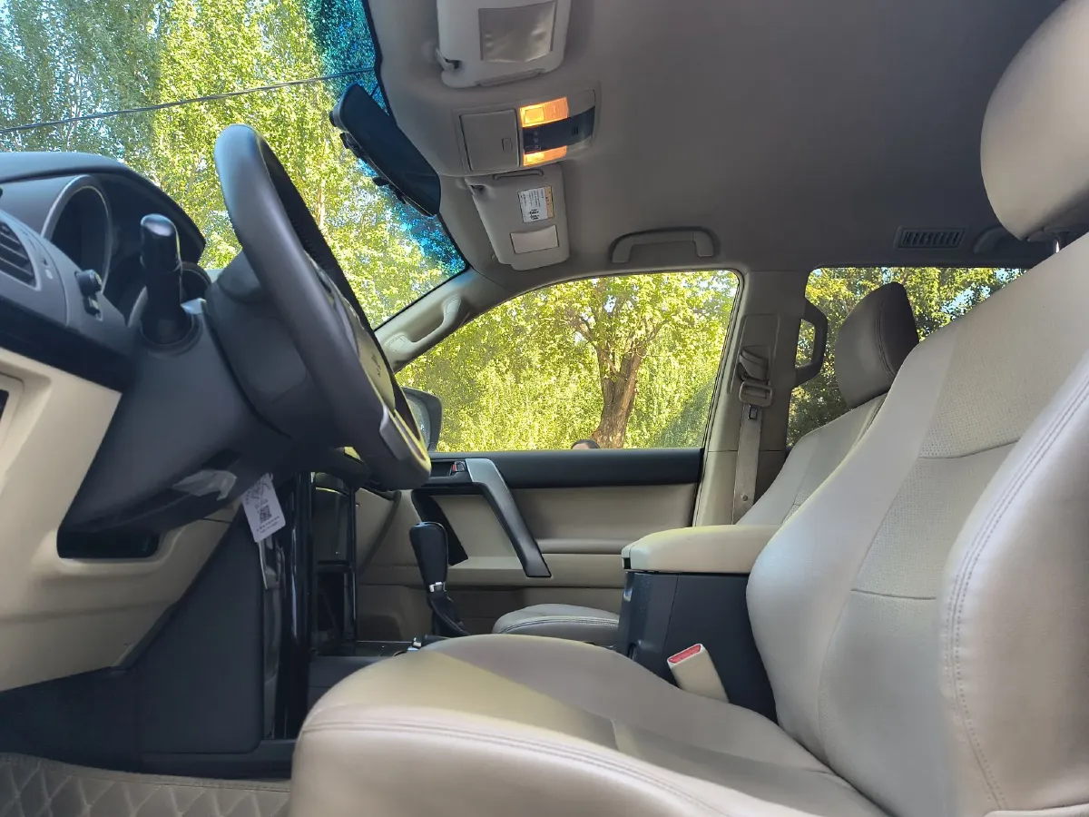 2004 Toyota Land Cruiser Prado 4.0L 243HP V6 5AT,autocango,china used car exporter,china ev exporter,chinese used car exporter,chinese used ev exporter