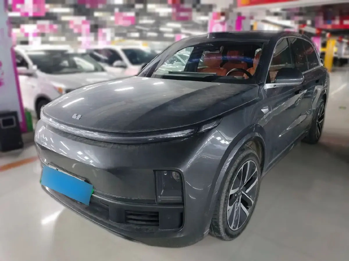 2023 Li L8 Range Extended 154HP REEV 40.9KWH