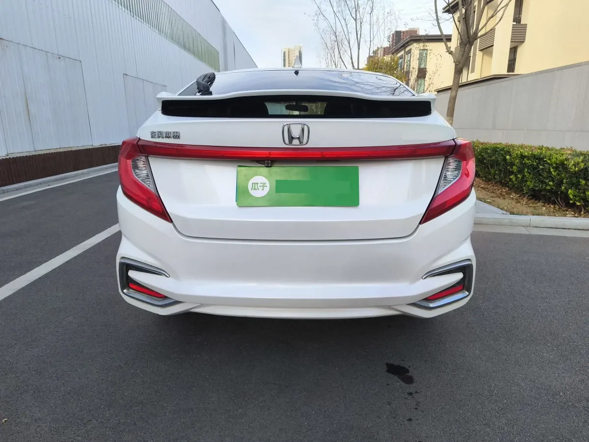 2017 Honda Gienia 1.5L 131HP L4 CVT,autocango,china used car exporter,china ev exporter,chinese used car exporter,chinese used ev exporter