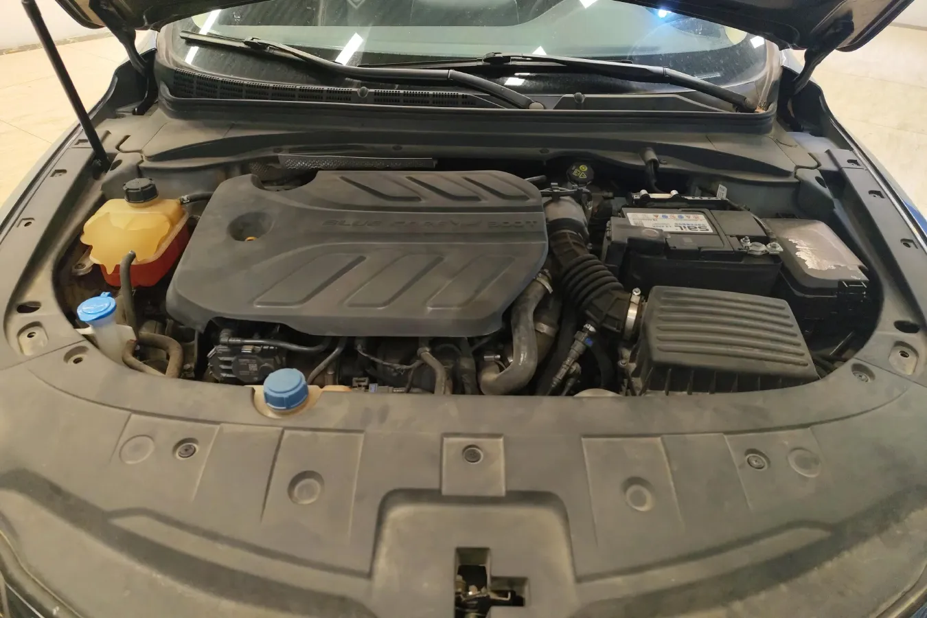 2021 ChangAn Raeton CC 1.5T 180HP L4 7DCT,autocango,china used car exporter,china ev exporter,chinese used car exporter,chinese used ev exporter