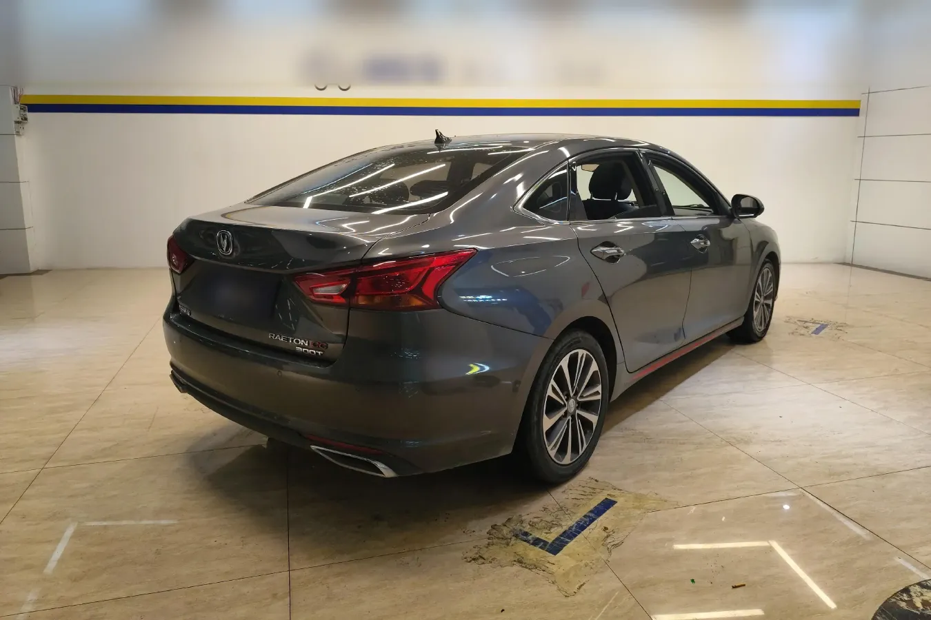 2021 ChangAn Raeton CC 1.5T 180HP L4 7DCT,autocango,china used car exporter,china ev exporter,chinese used car exporter,chinese used ev exporter