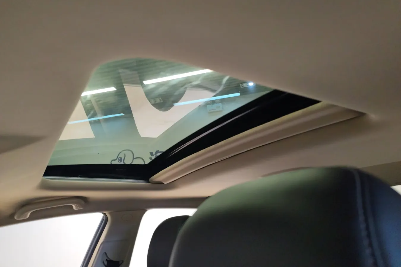 2021 ChangAn Raeton CC 1.5T 180HP L4 7DCT,autocango,china used car exporter,china ev exporter,chinese used car exporter,chinese used ev exporter