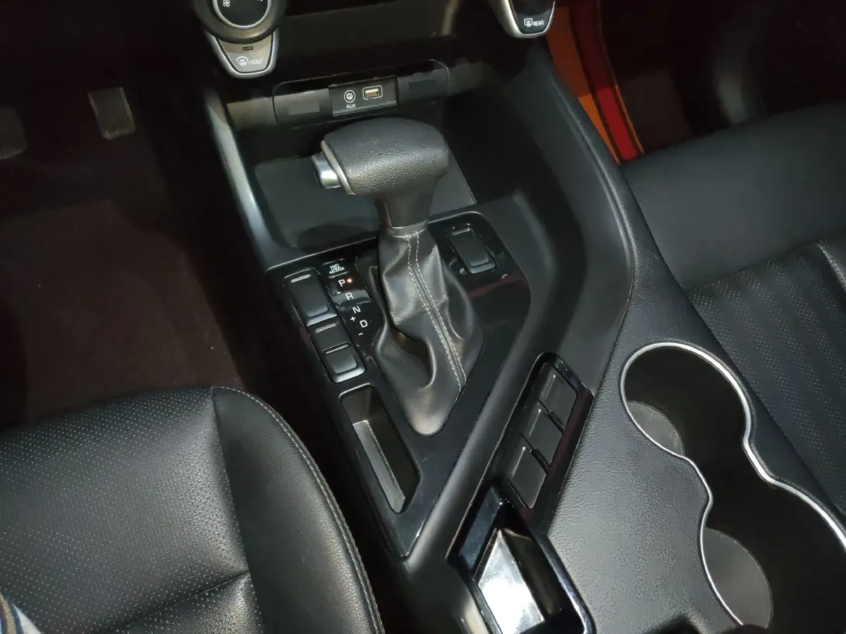 2017 Kia KX7 2.0L 163HP L4 6AT,autocango,china used car exporter,china ev exporter,chinese used car exporter,chinese used ev exporter