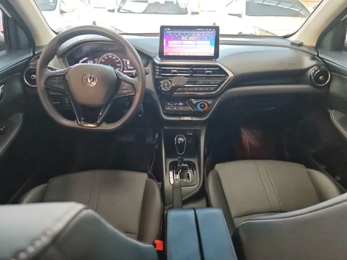 2019 ChangAn Alsvin 1.5L 107HP L4 5DCT,autocango,china used car exporter,china ev exporter,chinese used car exporter,chinese used ev exporter