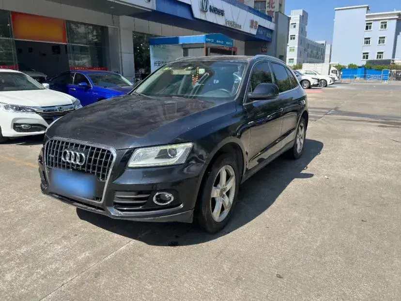 2013 Audi Q5 2.0T 211HP L4 8AT