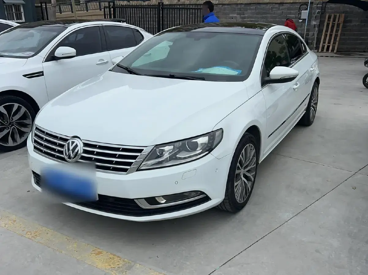 2016 Volkswagen CC 2.0T 200HP L4 6DCT