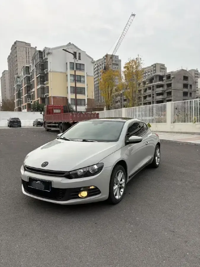 2013 Volkswagen Scirocco 2.0T 211HP L4 6DCT
