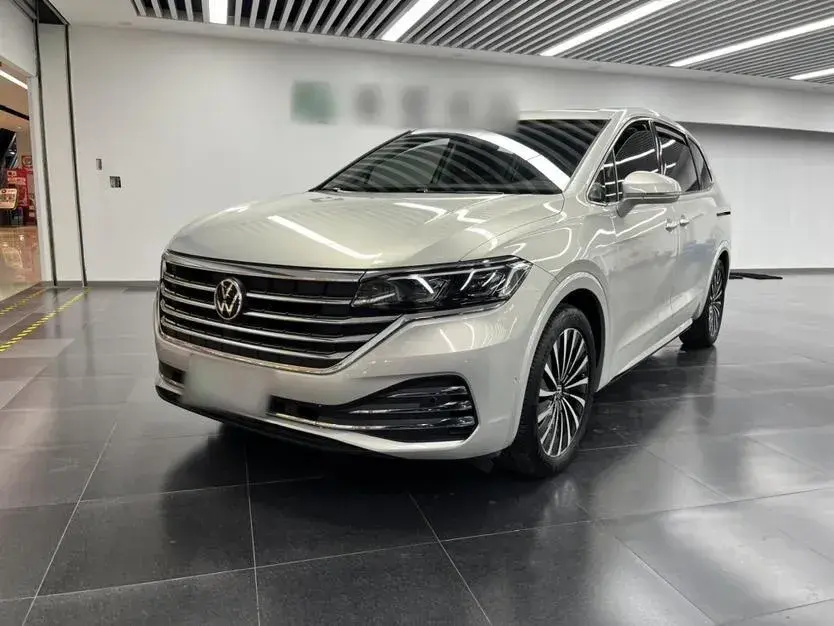 2020 Volkswagen Viloran 2.0T 220HP L4 7DCT