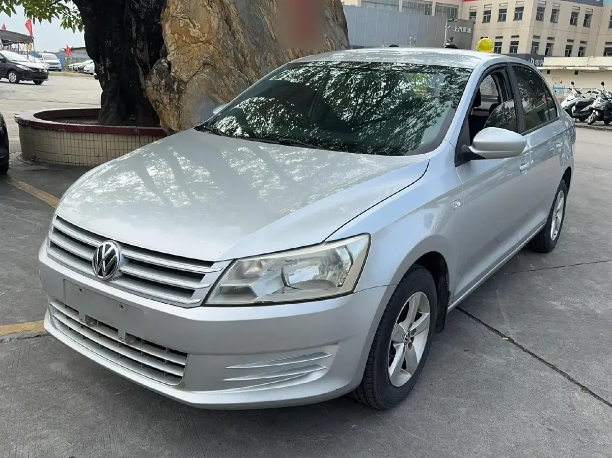 2013 Volkswagen Santana 1.4L 90HP L4 5MT