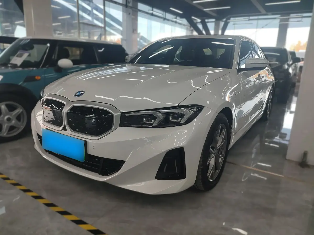 2022 BMW i3 BEV 70KWH