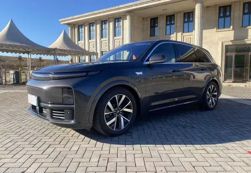 2023 Li L7 Range Extended 154HP REEV 40.9KWH