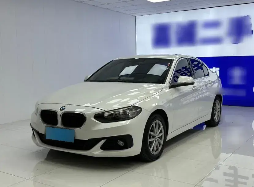 2018 BMW 1 Series 1.5T 136HP L3 6AT