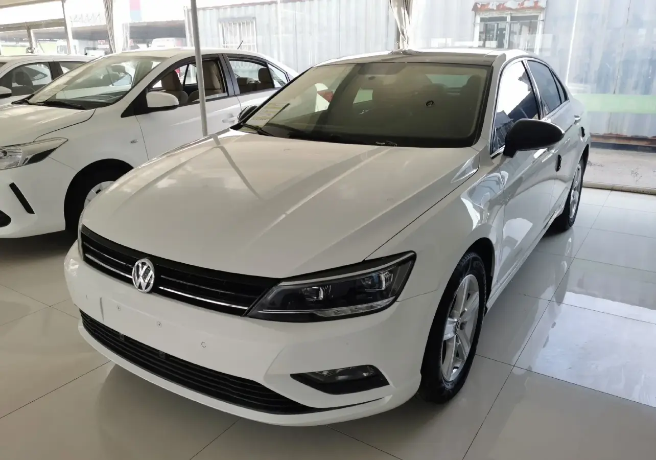 2018 Volkswagen Lamando 1.4T 131HP L4 7DCT