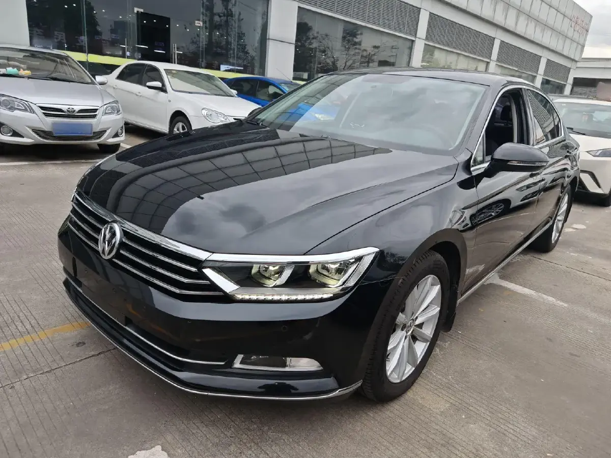 2019 Volkswagen Magotan 2.0T 186HP L4 7DCT