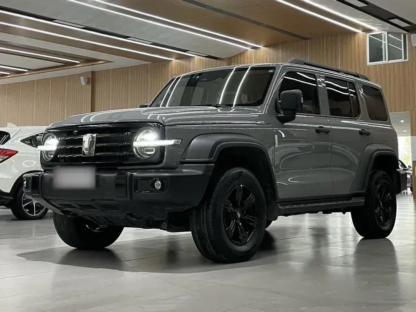 2021 Tank 300 2.0T 227HP L4 8AT