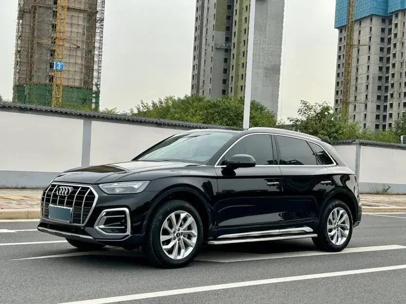 2024 Audi Q5L 2.0T 190HP L4 7DCT