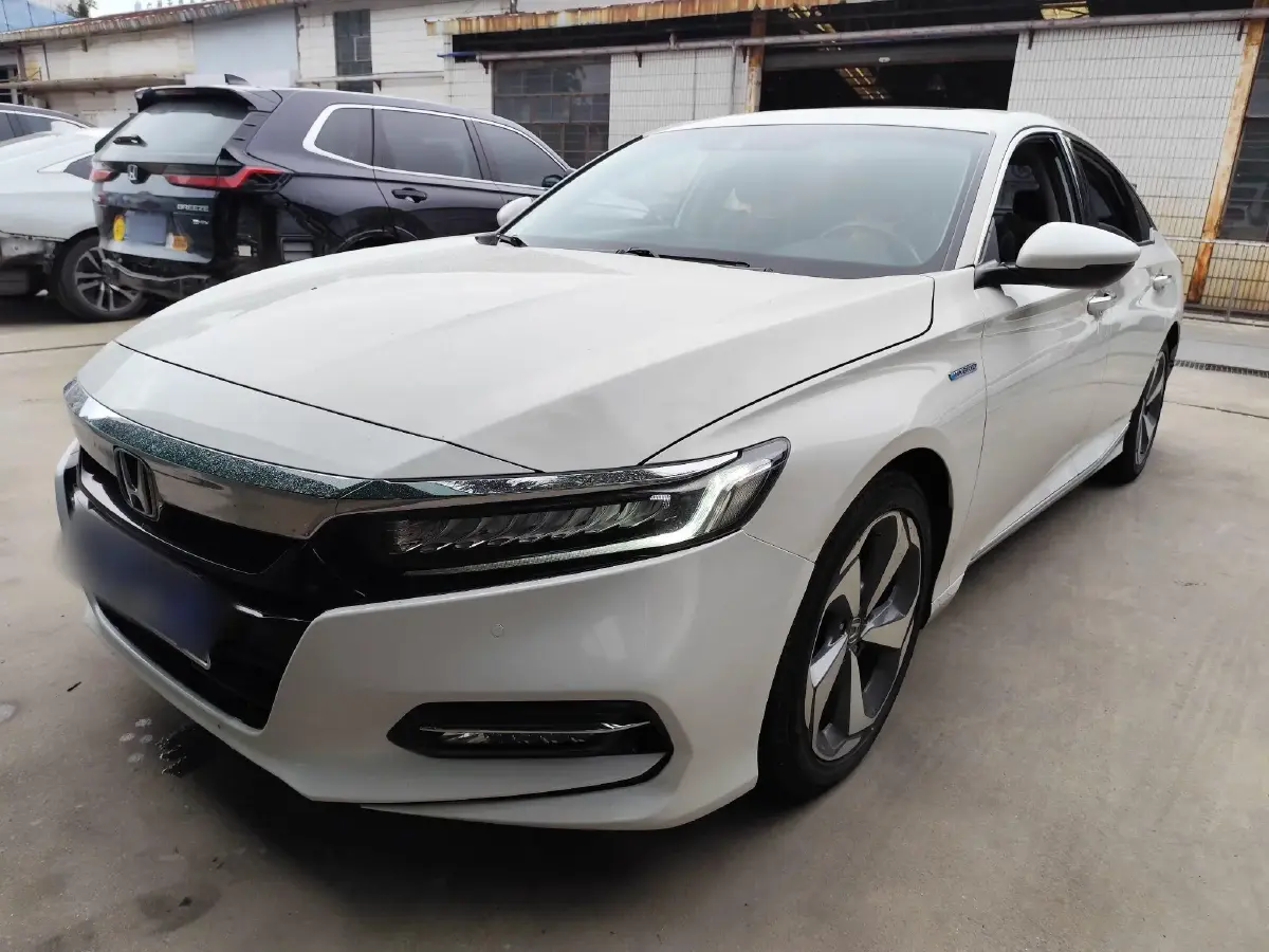 2018 Honda Accord 2.0L 146HP L4 E-CVT Hybrid