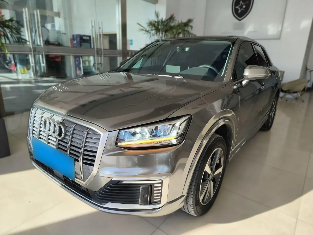 2019 Audi Q2L e-tron BEV 39.7KWH