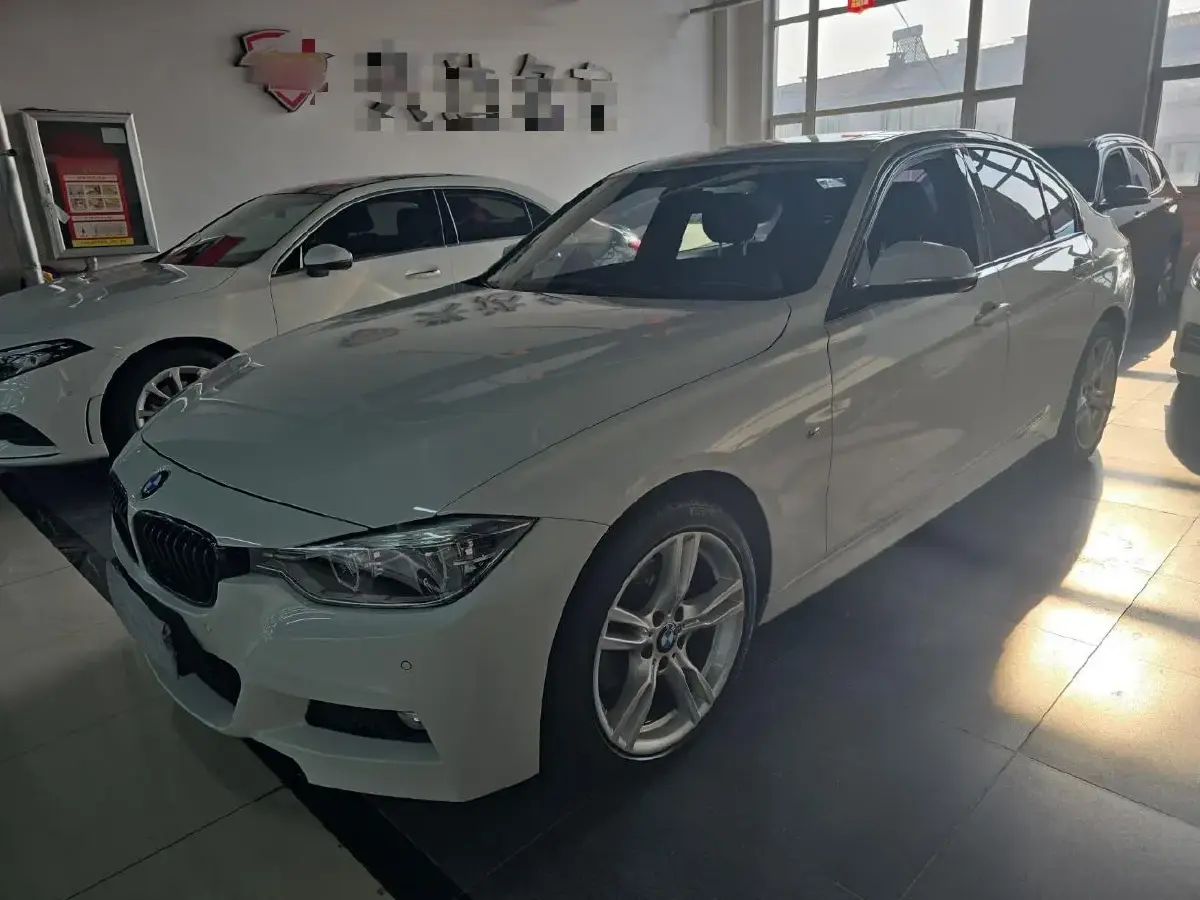 2018 BMW 3 Series 2.0T 184HP L4 8AT