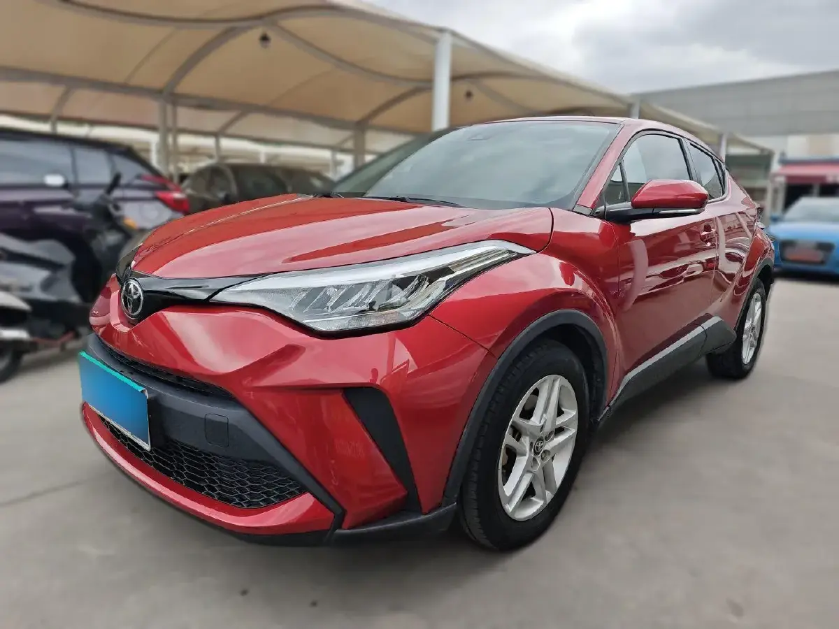 2021 Toyota C-HR 2.0L 171HP L4 CVT