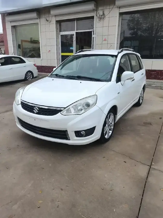 2015 Suzuki Liana A6 1.4L 101HP L4 5MT