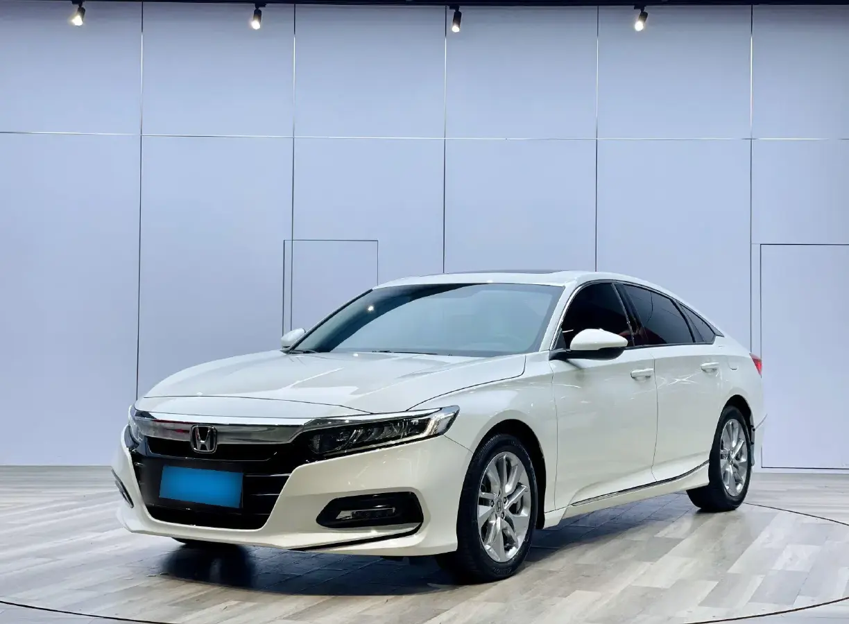 2018 Honda Accord 1.5T 194HP L4 CVT