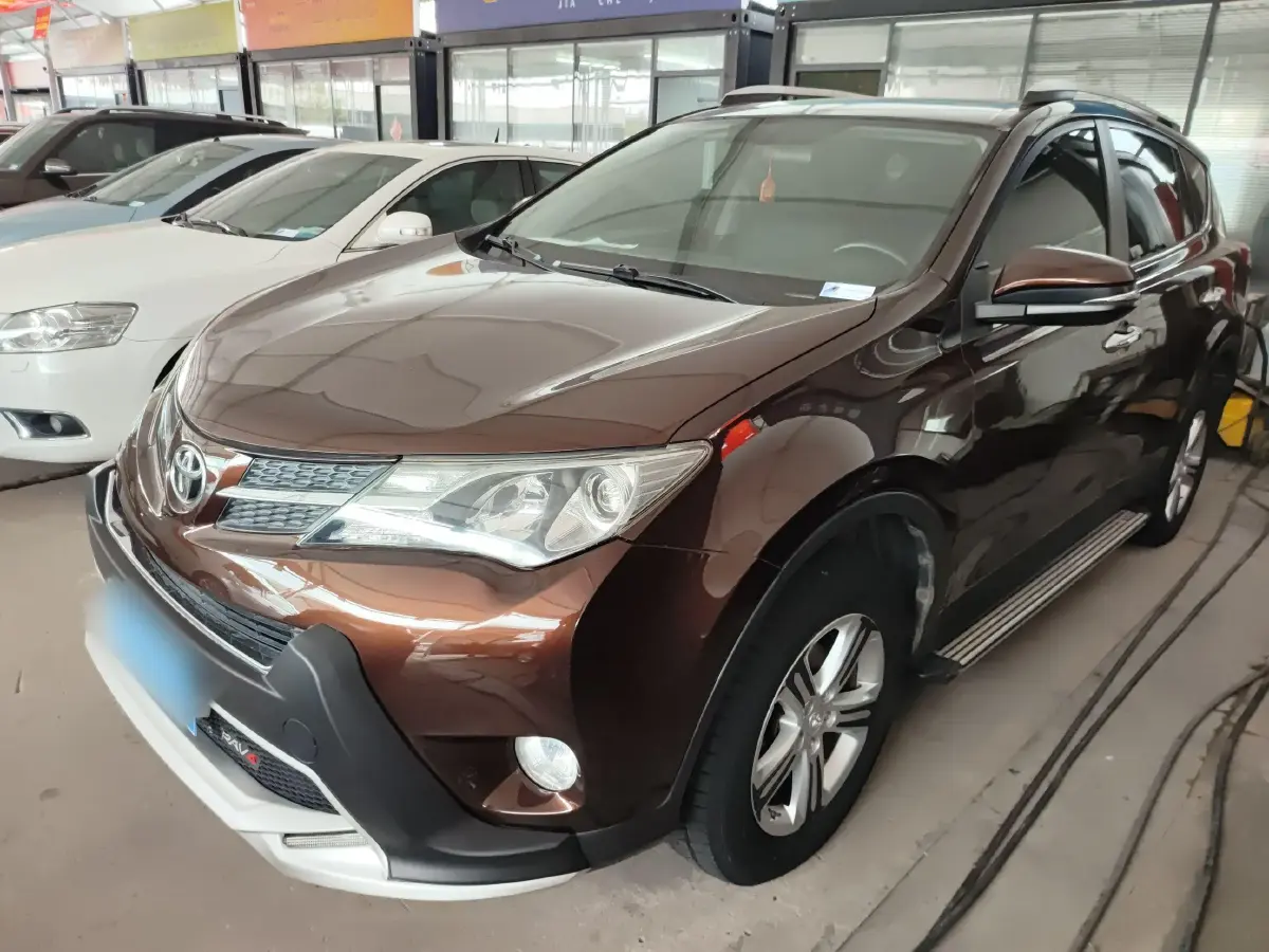 2013 Toyota RAV4 2.0L 147HP L4 CVT