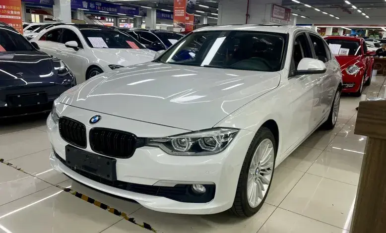 2018 BMW 3 Series 2.0T 184HP L4 8AT