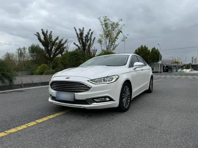 2017 Ford Mondeo 2.0T 204HP L4 6AT