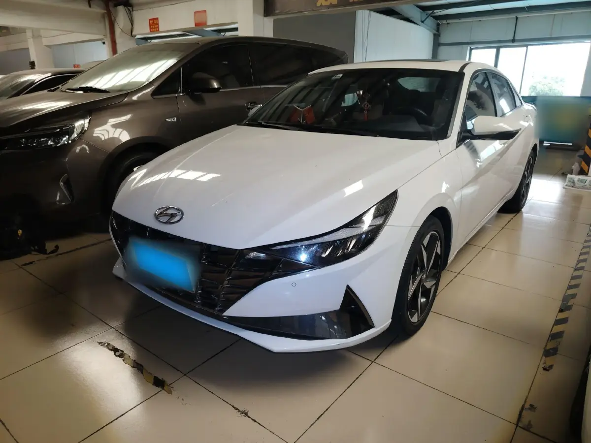 2021 Hyundai Elantra 1.4T 140HP L4 7DCT