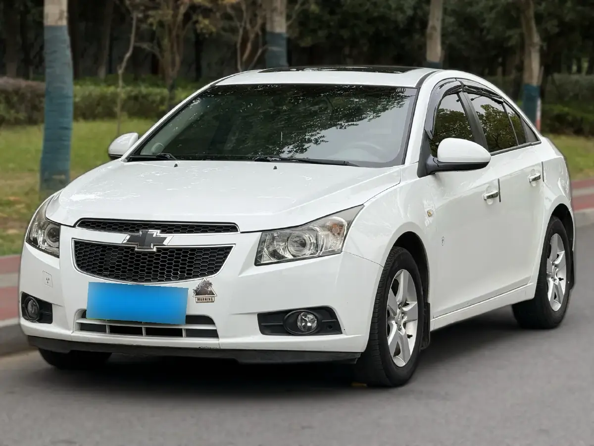 2013 Chevrolet Cruze 1.8L 147HP L4 6AT