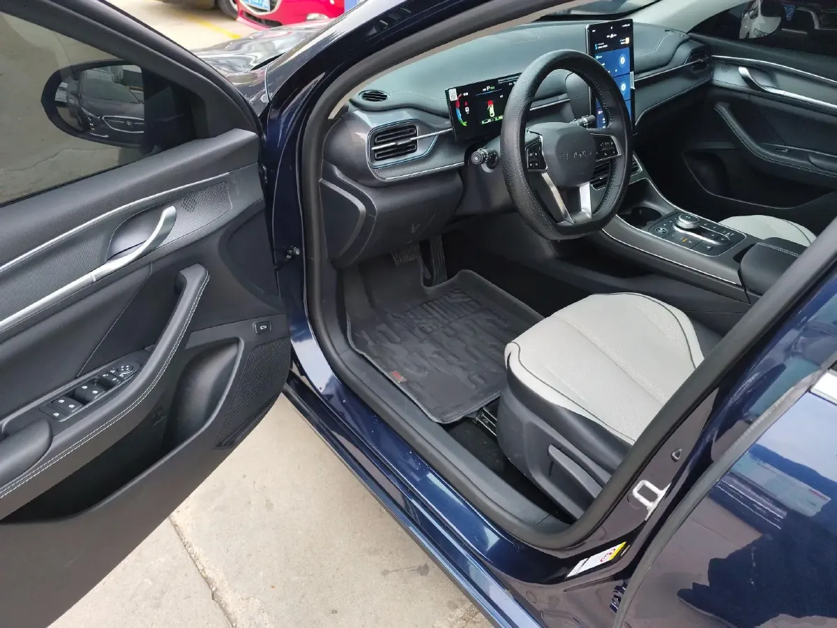 2024 BYD Destroyer 05 1.5L 110HP L4 E-CVT PHEV 18.3KWH,autocango,china used car exporter,china ev exporter,chinese used car exporter,chinese used ev exporter