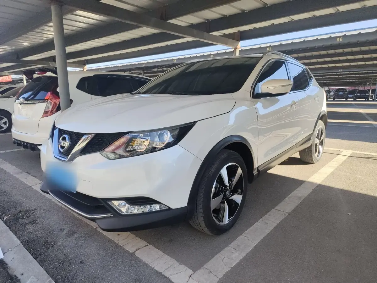 2017 Nissan Qashqai 2.0L 150HP L4 CVT