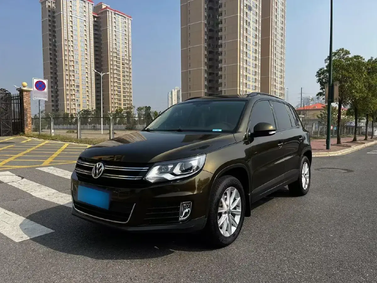 2016 Volkswagen Tiguan 1.4T 150HP L4 6DCT
