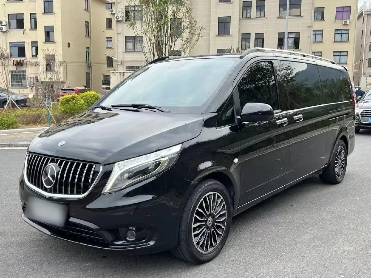 2018 Mercedes-Benz Vito 2.0T 211HP L4 7AT