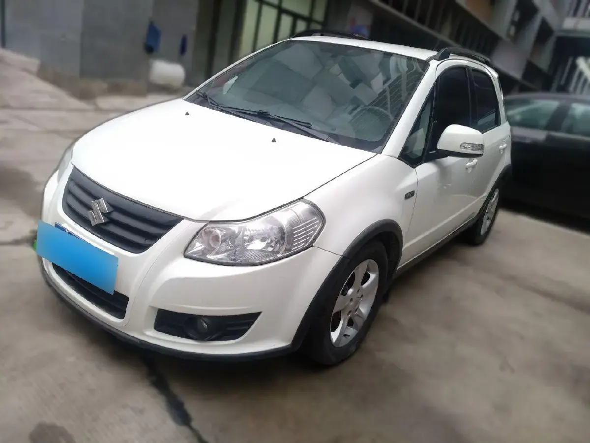 2016 Suzuki SX4 1.6L 109HP L4 5MT