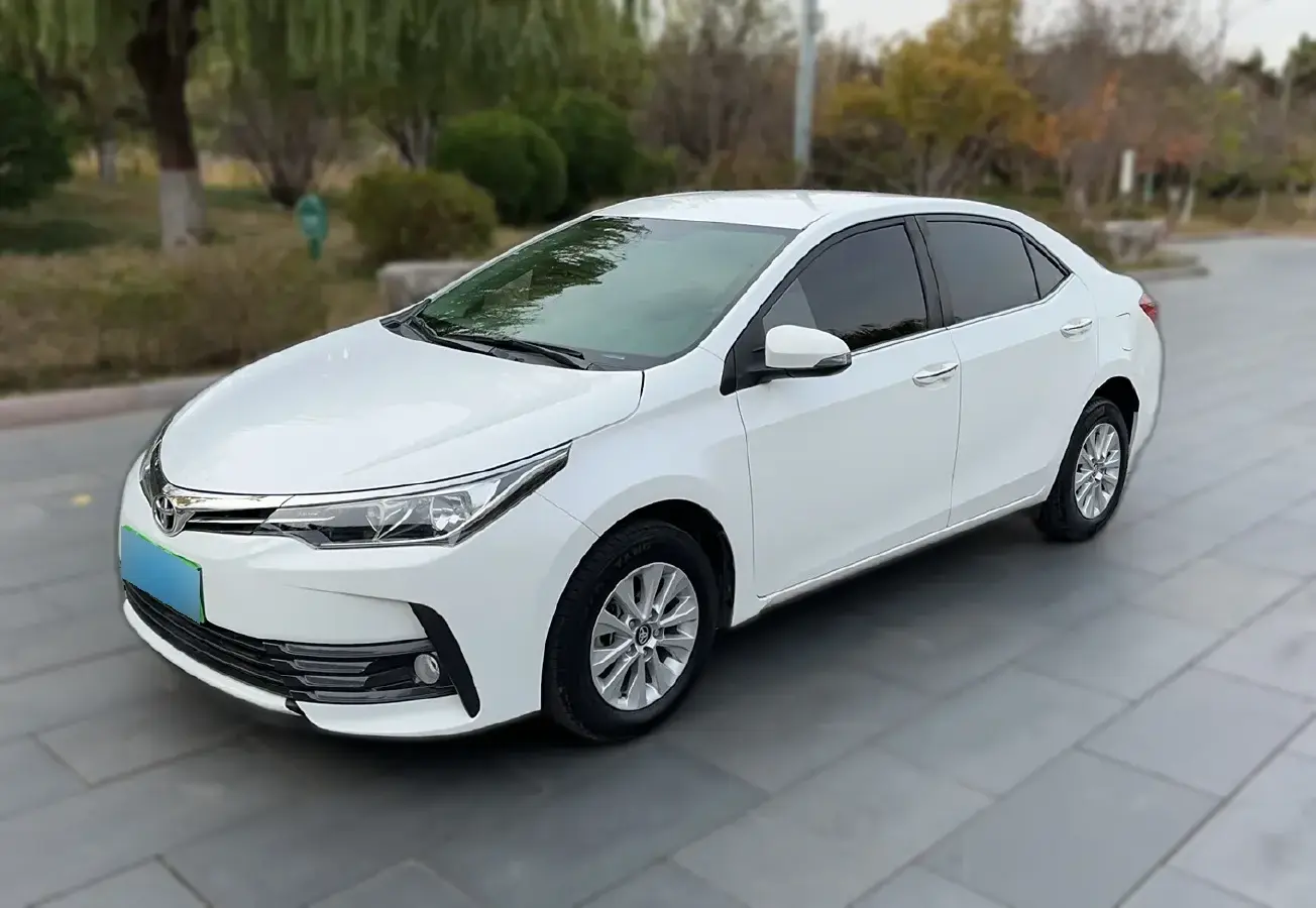 2018 Toyota Corolla 1.2T 116HP L4 CVT